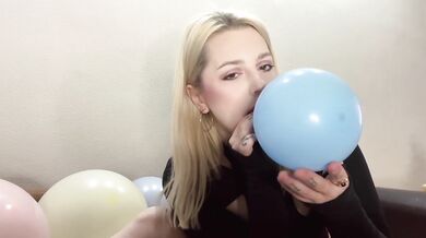 BALLOONS PLAY BEST MONENTS REMIX CHILLING CLIP