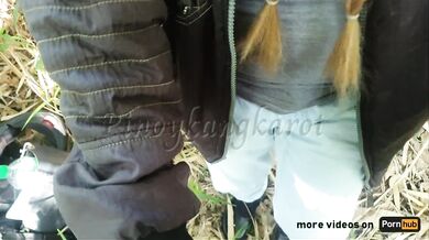 Quickie sa gubat - Risky outdoor may nakakita samin while fucking.