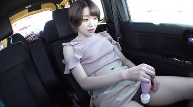 [Perverted beautiful girl club] Masturbation on a drive date