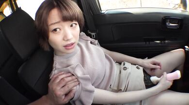 [Perverted beautiful girl club] Masturbation on a drive date
