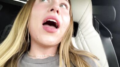 Public Pumped Pussy Playing Teen In BMW