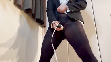 Perverted office lady squirts a lot while wearing stockings
