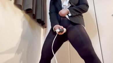 Perverted office lady squirts a lot while wearing stockings