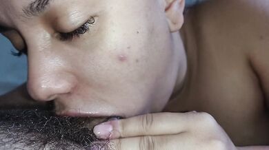 This hot black woman knows how to lick a drooling cock, professional blowjob