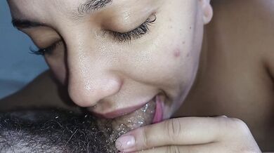 This hot black woman knows how to lick a drooling cock, professional blowjob