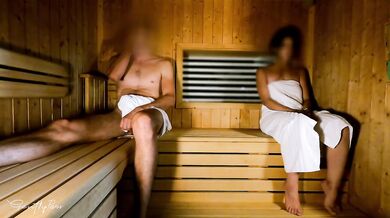 SAUNA ADVENTURE: a sexy woman sees my hard cock and she doesn't resist