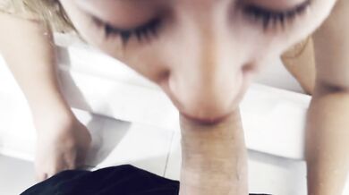 My perverted stepsister loves it when I piss on her face and then thanks me with a blowjob