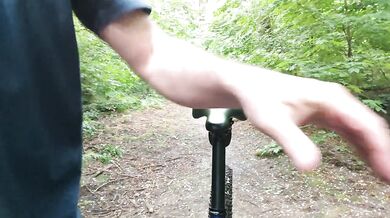 Cum while the bike was moving Pissed at the end of the trip
