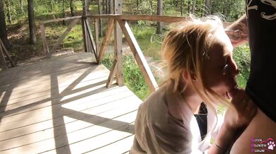 Couple was Caught by a passer-by and Asked her to Film their Public Oral Sex