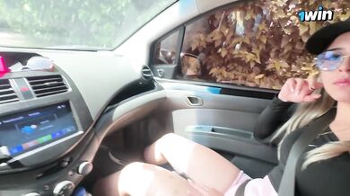The hottest girl ever. Sexy Colombian fucking in the car.
