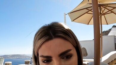 ITALIAN PUSSY FUCKED IN MYKONOS OUTDOORS ( TAMI TSUNAMI )