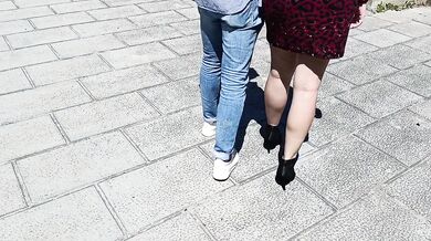 REAL AMATEUR CUCKOLD - CUCKOLD HUSBAND FILM WIFE FUCKED IN PUBLIC PARK BY BULL