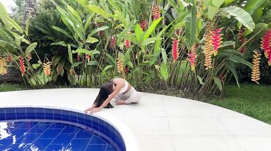 My yoga teacher runs in my mouth.