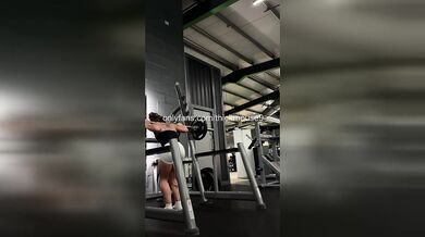 Leg Press Fail: 18yo Creamy Gape Embarrassed IG Live