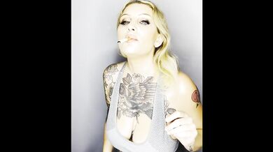 HOT BLONDE MILF IN SPORTS BRA WITH BIG NATURAL TITS SMOKES CIGARETTES AND TELLS YOU HOW TO CUM…DO YOU THINK YOU CAN LAST? POV JOI SMOKING