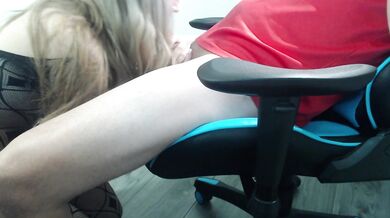 Girl blows stepbrother and fucks him in gaming chair