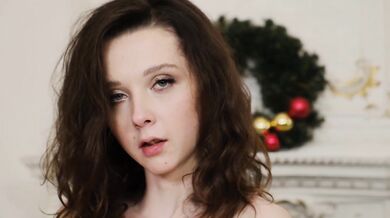 First Double Penetreation of Skinny Ekaterina ! 11 min full in profile