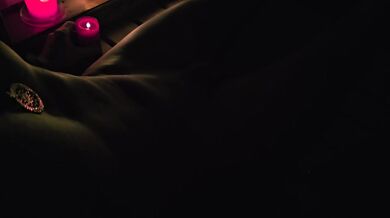 I get really horny from the hot wax and cum loudly.