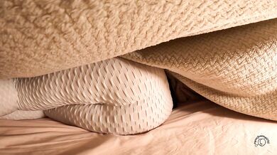 Stuck Under The Sheets With My Farting Ass ! ( dutch oven)