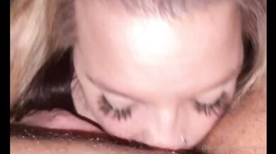 She loves that little dick! blowjob in the car