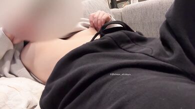 【剛毛陰毛女子大生】寝起き自撮りオナニー　#とろとろマン汁