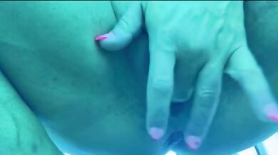 Tanning shesh