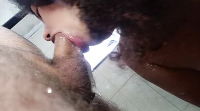 best blowjob in porn, this girl knows how to drool on a dick????