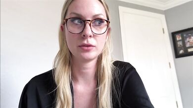 Girlfriend's Mom Teaches Sex - Mom Comes First - Alex Adams