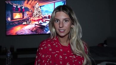 Teen Stepsis Uses Her Older Bros Cock Before Bedtime!