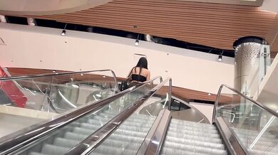 Experience With A Stranger In The Mall And We Ended Up Fucking At Her House