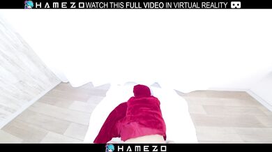 Japanese girl in Little Red Riding Hood costume Mami Kawai gets a hot fuck,in VR.