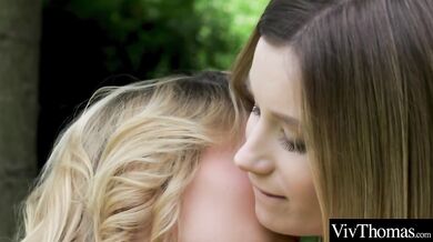 Cute blonde lesbian lovers enjoy intense face sitting fun