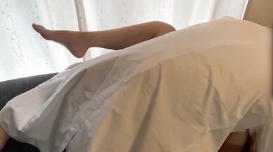 [Amateur beauty] Super cute nurse is too comfortable cowgirl and ejaculates profusely