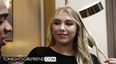 Big booty pornstar Maisey Monroe gives a fan what he's been craving