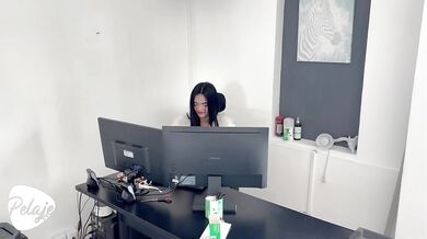 The secretary makes the patient wait a long time and he decides to go into the bathroom and fuck her