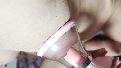 Vacuum pumping small tits