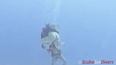 We take her bikini bottom off for some fun at the bottom of the sea!