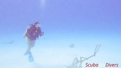 We take her bikini bottom off for some fun at the bottom of the sea!