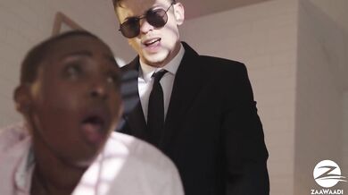 Bodyguard Had Enough Of His Boss Girl And Fucked Her Like a Slut - Zaawaadi