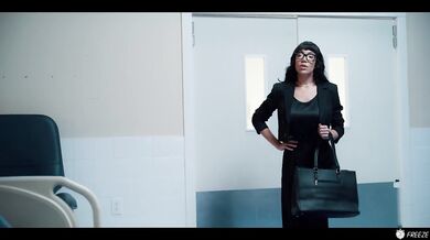 Employee Freeze Fucks Milf Boss - Contractor Vince Karter Pranks & Turn Little Puck Into Sex Slave Fuckdoll