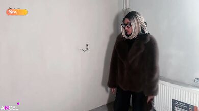 A rich bitch fucks a foreman while her husband is on a business trip
