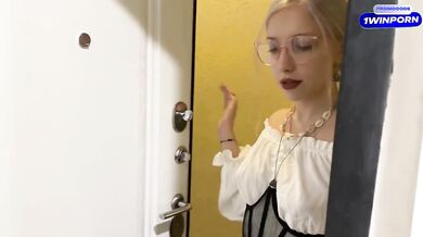 School tutor offers unique ways to help students learn - LYALKAMOTANKA