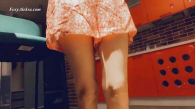 Hidden Fuck up skirt. Cute stepsister my friend give me her pussy.