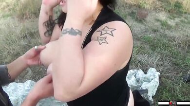 Busty Pamela de Boni gets fucked by her friends on the beach.