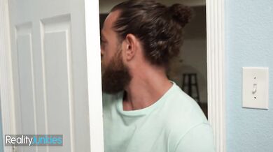 REALITYJUNKIES - Slutty Brunette Babe Alyx Star Gets Her Wet Cunt Filled With Brad Newman's Hot Cum