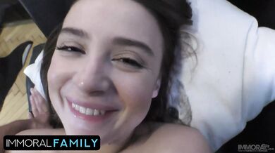 Afternoon Delight For Fat Ass Feral Slut Kylie Green’s Tiny Cunt Filled With Sperm In Taboo Threesome – Immoral Family 4k