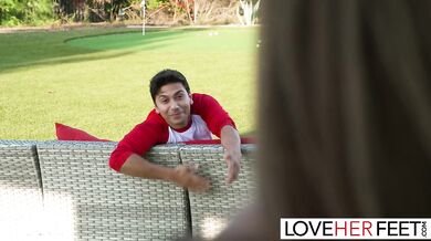 Feet Goddess Gigi Dior Banged Outdoors After Feet Worshipping