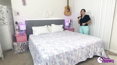SluttyBBWs - BTS with Cameron Skye and Suzanne Would
