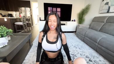 Tifa from Final Fantasy 7 Fucked and Facialed!