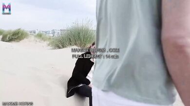 FRENCH BISEXUAL VLOG BEACH OUTDOOR EXHIB BLOWJOB SUCKING AND STROKING WITH NO SHAME
